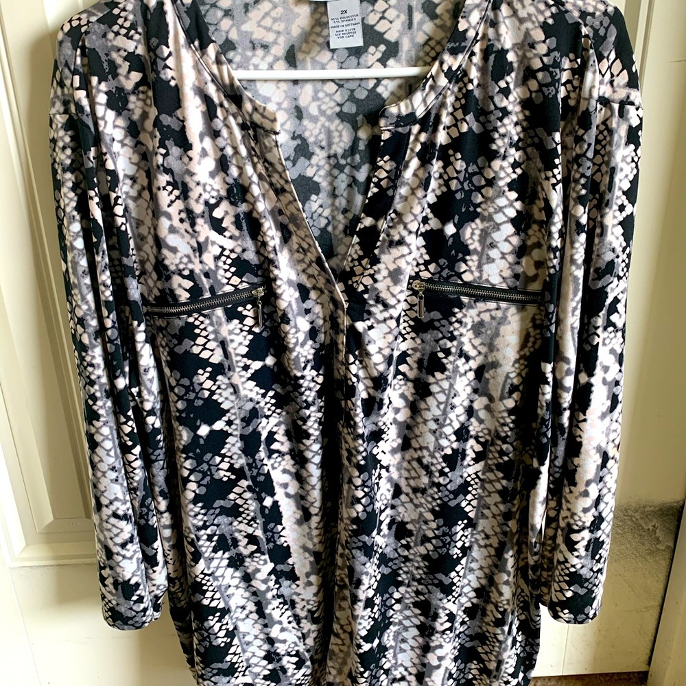 Women’s printed blouse